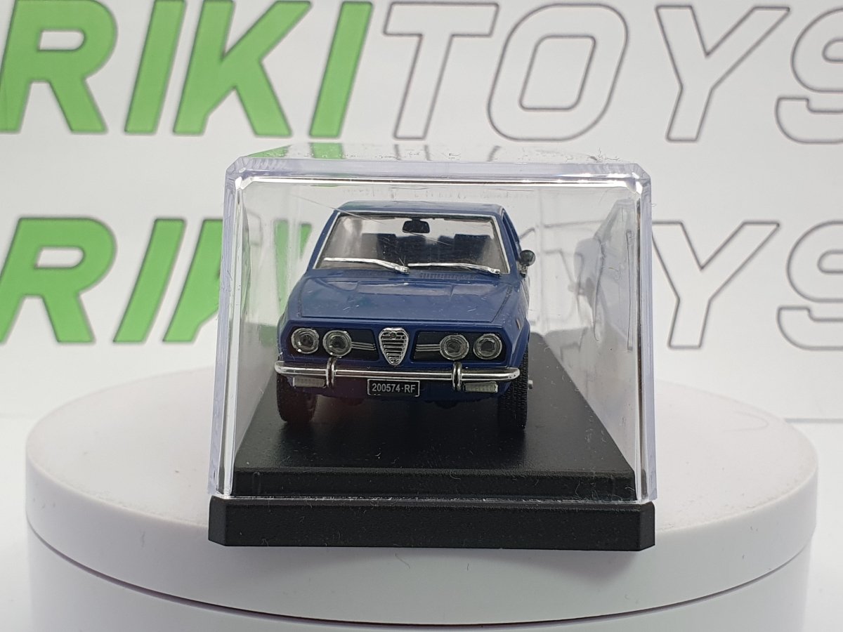 Alfa Romeo Alfetta Berlina Edicola 1/43 Blu 1972 - RikiToys - Edicola