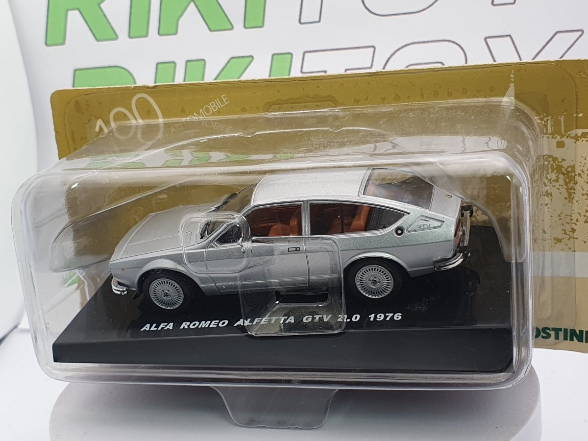 Alfa Romeo Alfetta GTV Edicola 1/43 Argento 1976 - RikiToys - Edicola