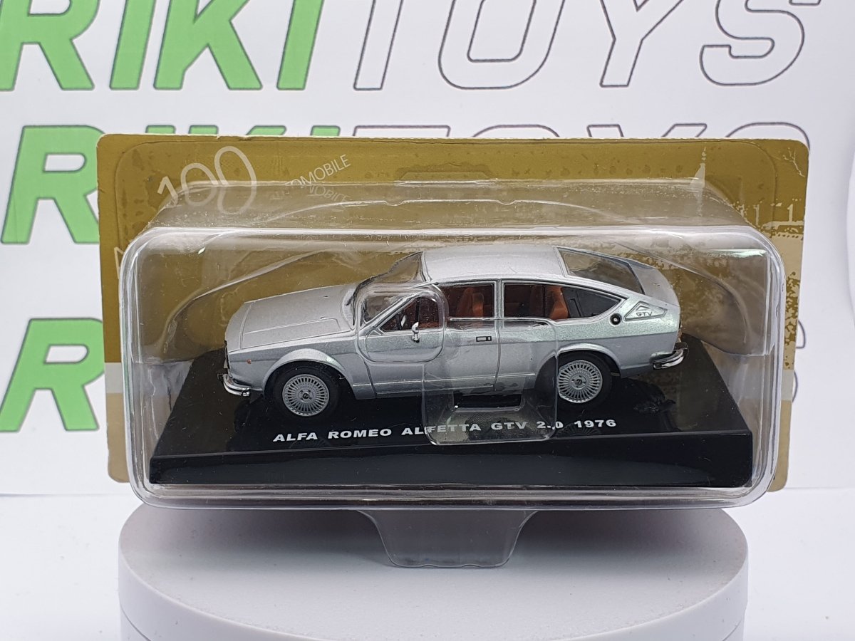 Alfa Romeo Alfetta GTV Edicola 1/43 Argento 1976 - RikiToys - Edicola