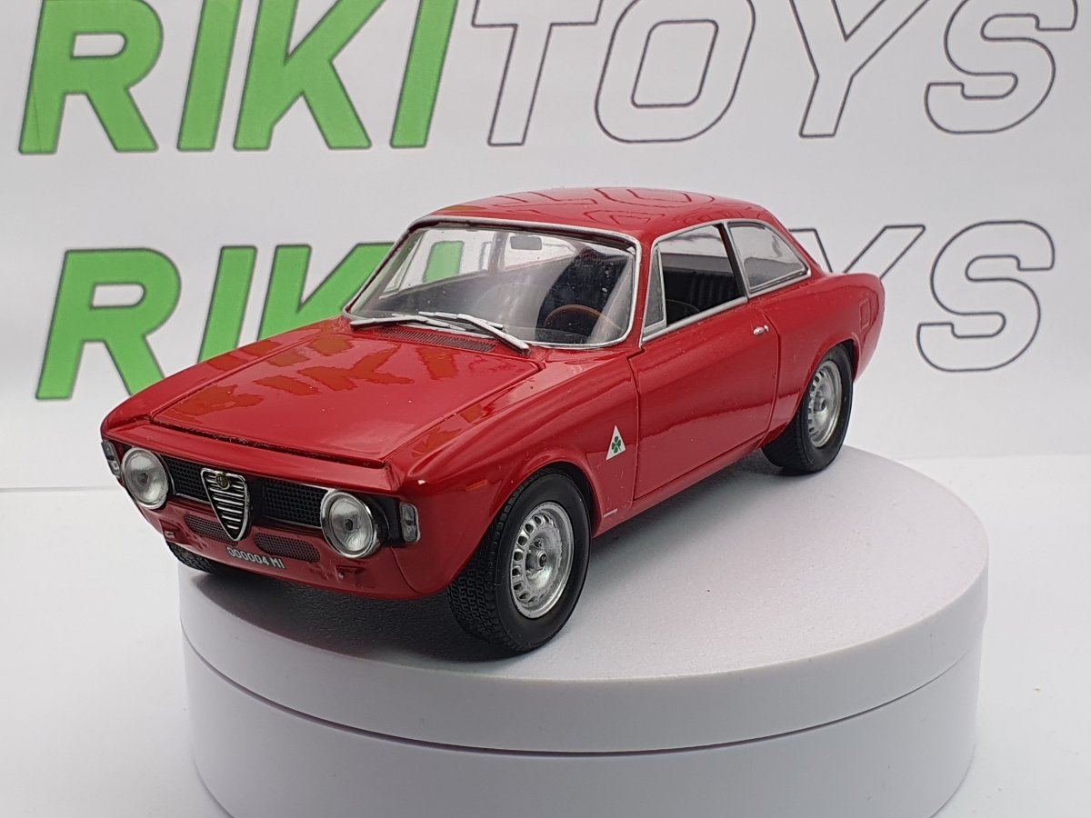 Alfa Romeo Giulia GTA 1600 Leo Models 1/24 Rosso 1965 - RikiToys - Leo Models