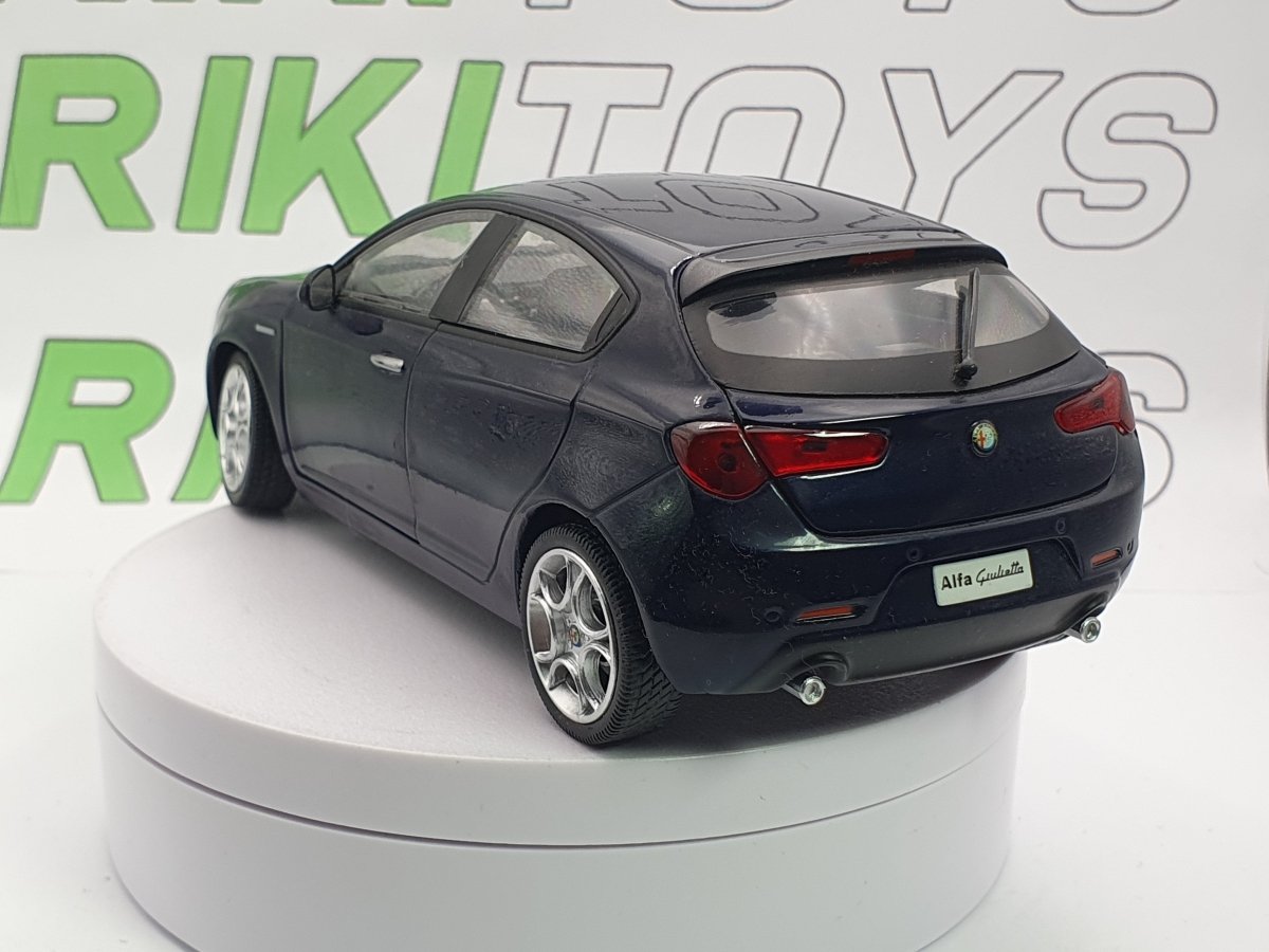 Alfa Romeo Giulietta Motorama 1/24 Blu 2010 - RikiToys - Motorama