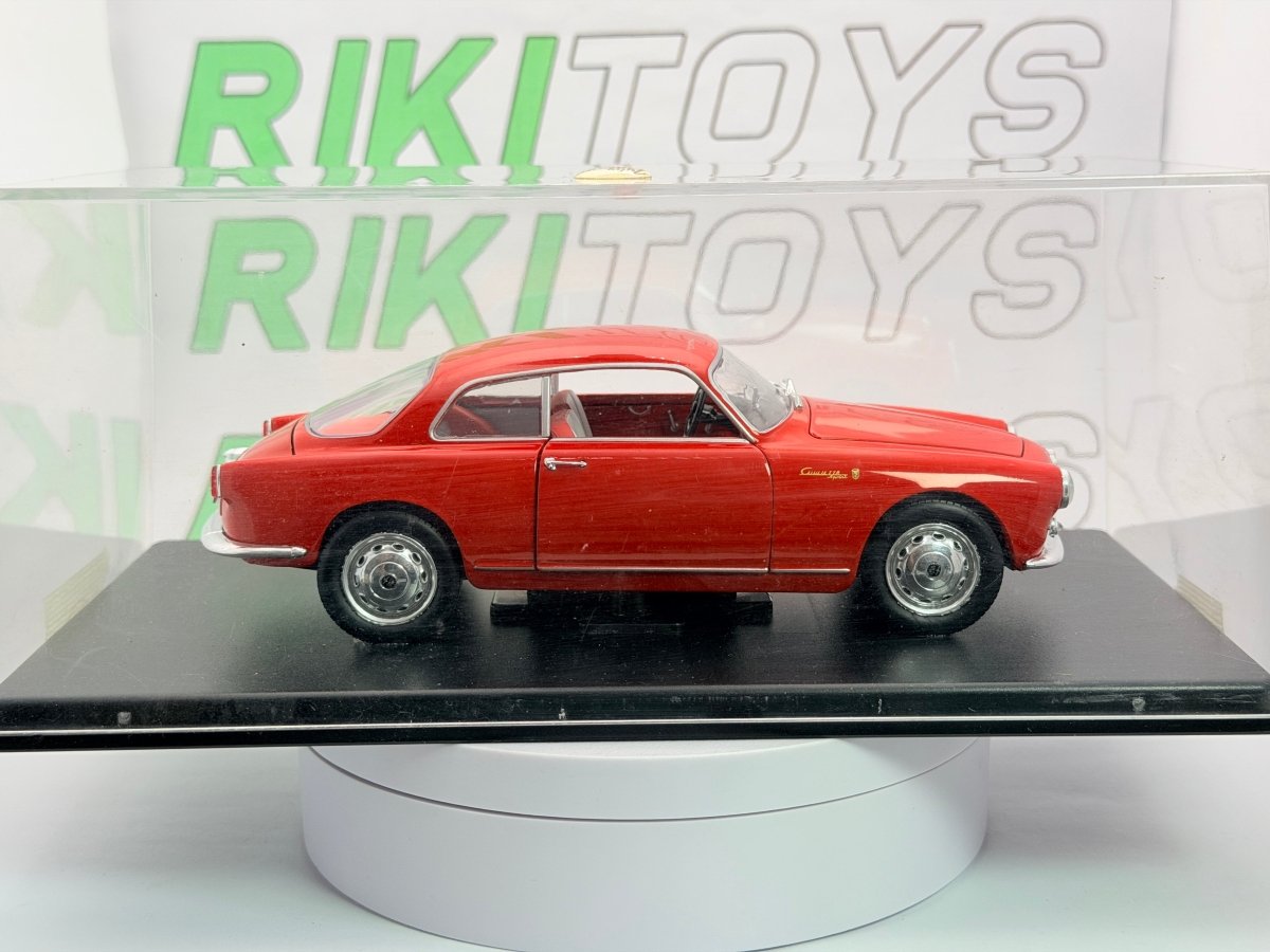 Alfa Romeo Giulietta Sprint Leo Models 1/24 Rosso 1954 - RikiToys - Leo Models