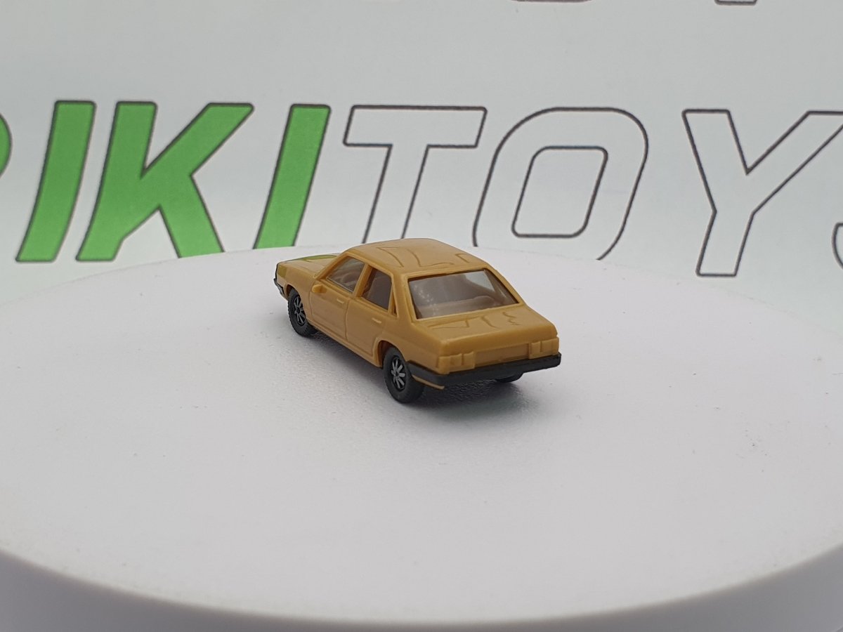 Audi 100 GL 1/87 Marrone 1976 - RikiToys - RikiToys