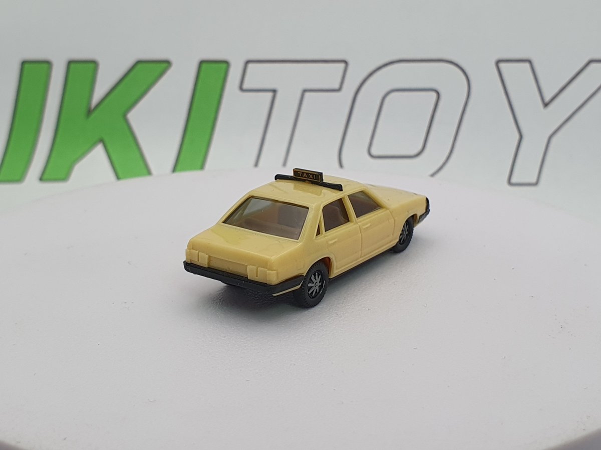 Audi 100 Taxi Herpa 1/87 Beige 1976 - RikiToys - Herpa