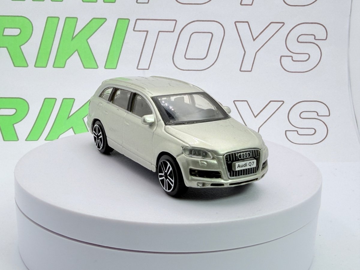 Audi Q 7 Burago 1/43 Argento - RikiToys - Burago