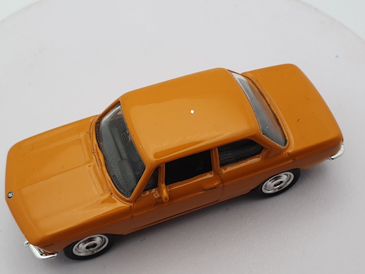 BMW 2002 TI Welly 1/55 Arancione 1968 - RikiToys - Welly