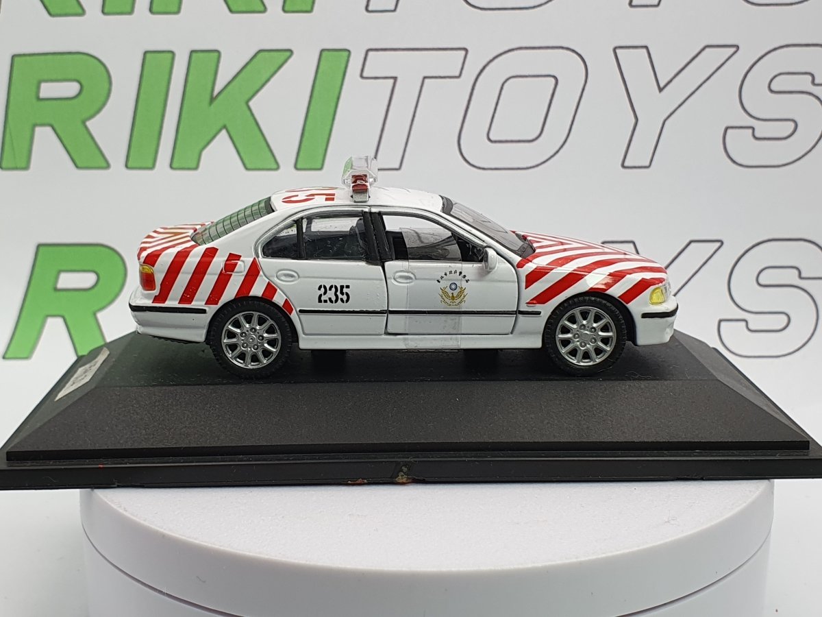 BMW 528 Edicola 1/43 Bianco 2001 - RikiToys - Edicola