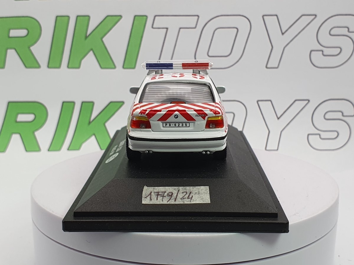 BMW 528 Edicola 1/43 Bianco 2001 - RikiToys - Edicola