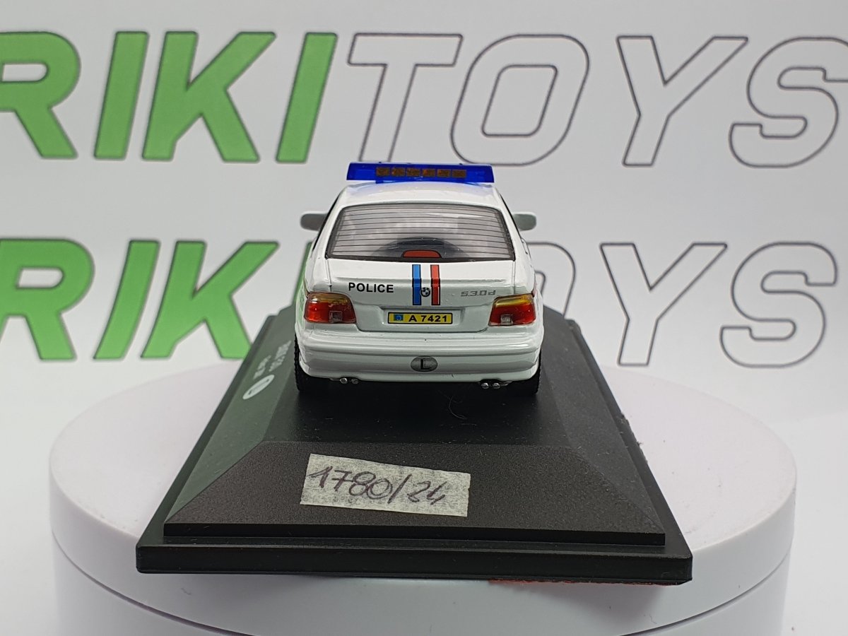 BMW 530 Edicola 1/43 Bianco 2001 - RikiToys - Edicola