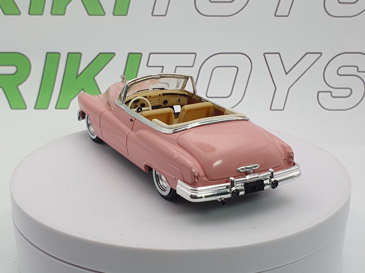 Buick Cabriolet Solido 1/43 Rosa 1950 - RikiToys - Solido