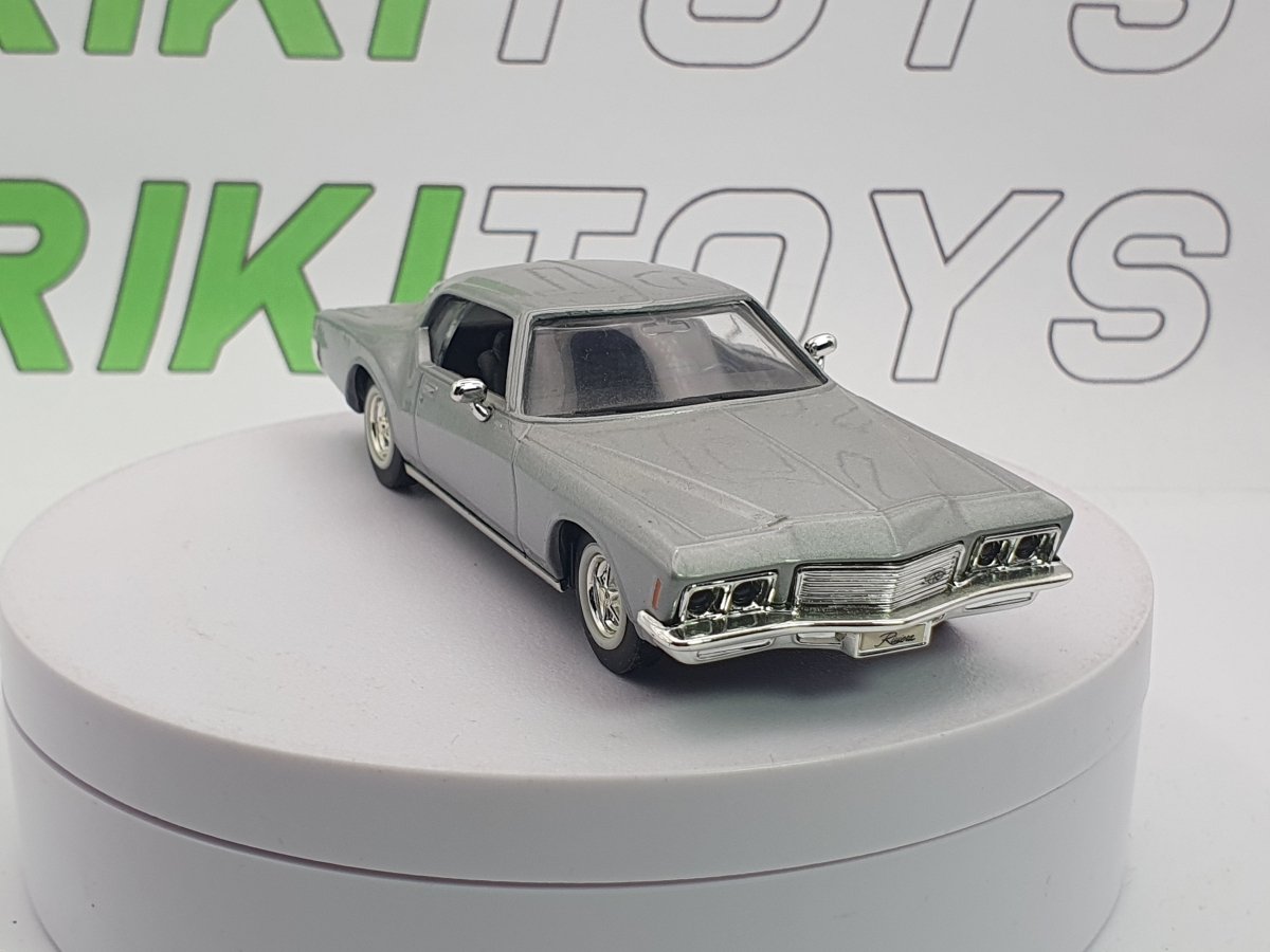 Buick Riviera Road Signature 1/43 Argento 1971 - RikiToys - Road Signature