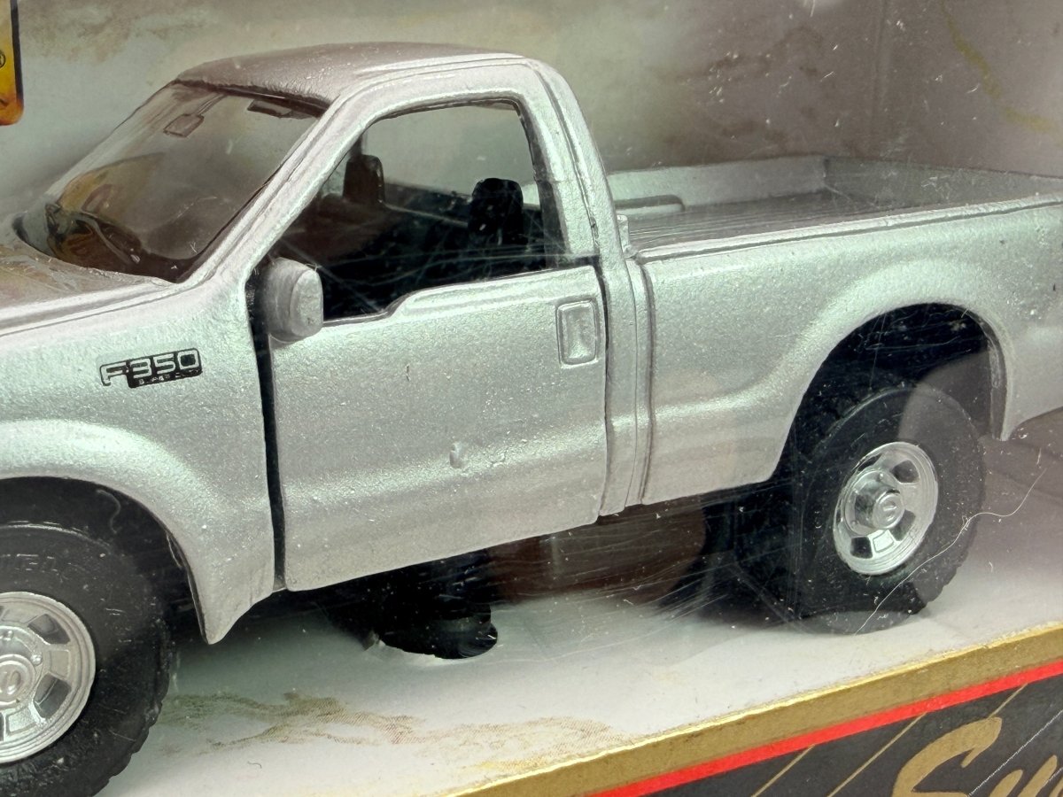 Chevrolet F 350 4x4 Maisto 1/45 Argento - RikiToys - Maisto