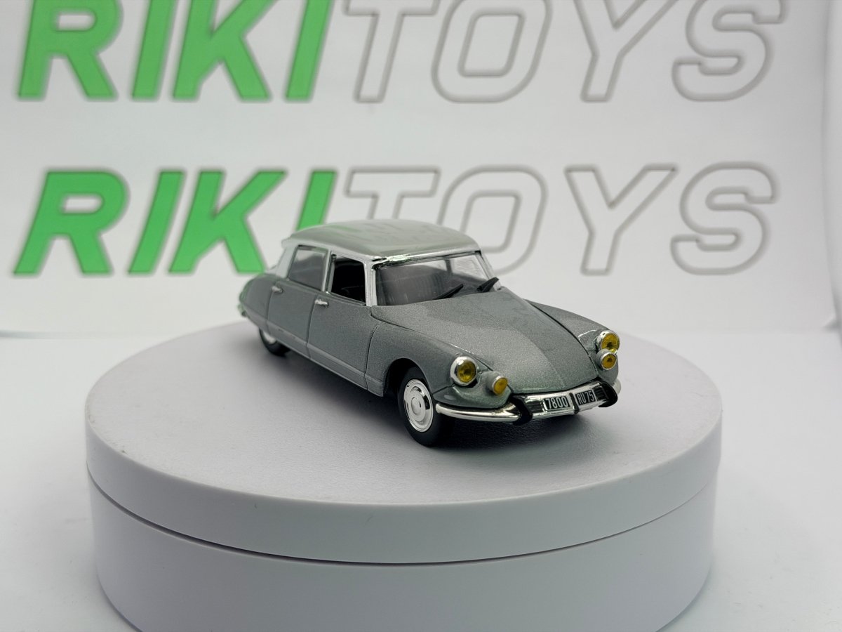 Citroen DS 21 Pallas Norev 1/43 Grigio metallizzato 1967 - RikiToys - Norev