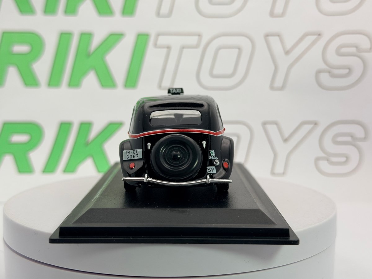 Citroen Traction Avant Edicola 1/43 Nero - RikiToys - Edicola