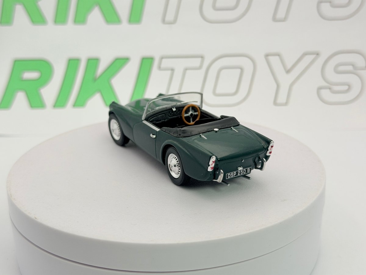 Daimler SP 250 Norev 1/43 Verde - RikiToys - Norev