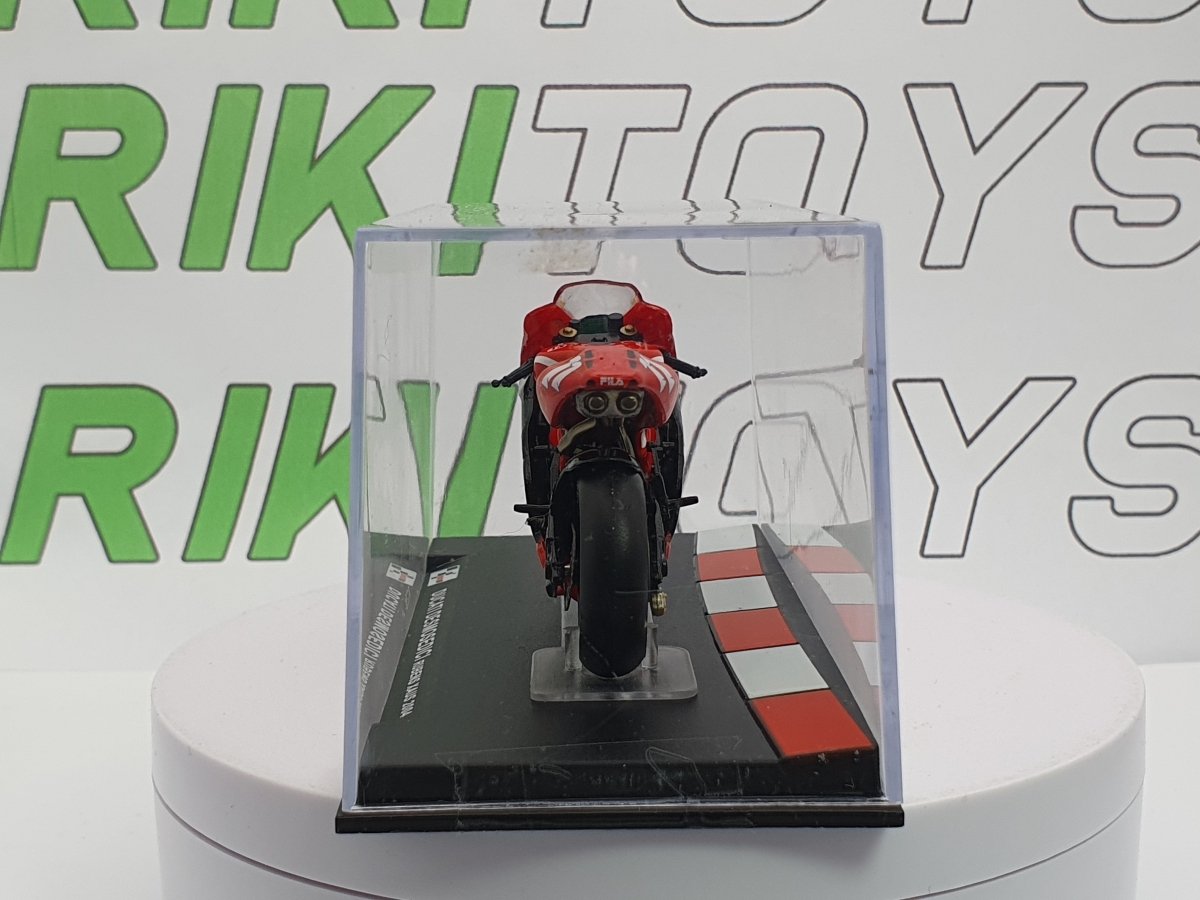 Ducati DesmoSedici Edicola 1/24 Rosso 2004 - RikiToys - Edicola#