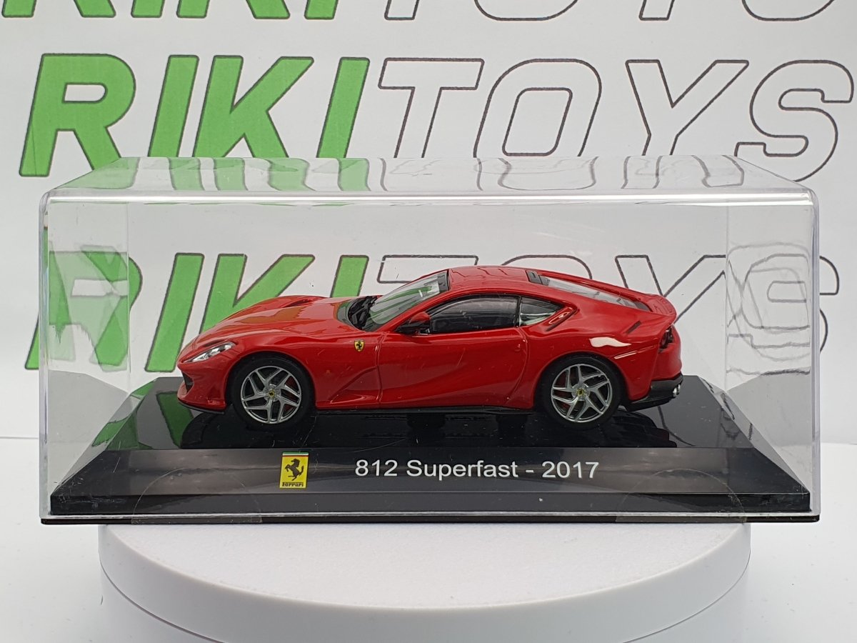 Ferrari 812 Superfast Edicola 1/43 Rosso - RikiToys - Edicola#