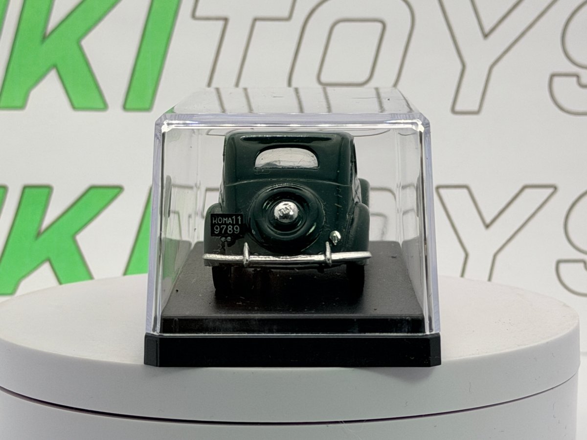 Fiat 1100 B Brumm 1/43 Verde - RikiToys - Brumm