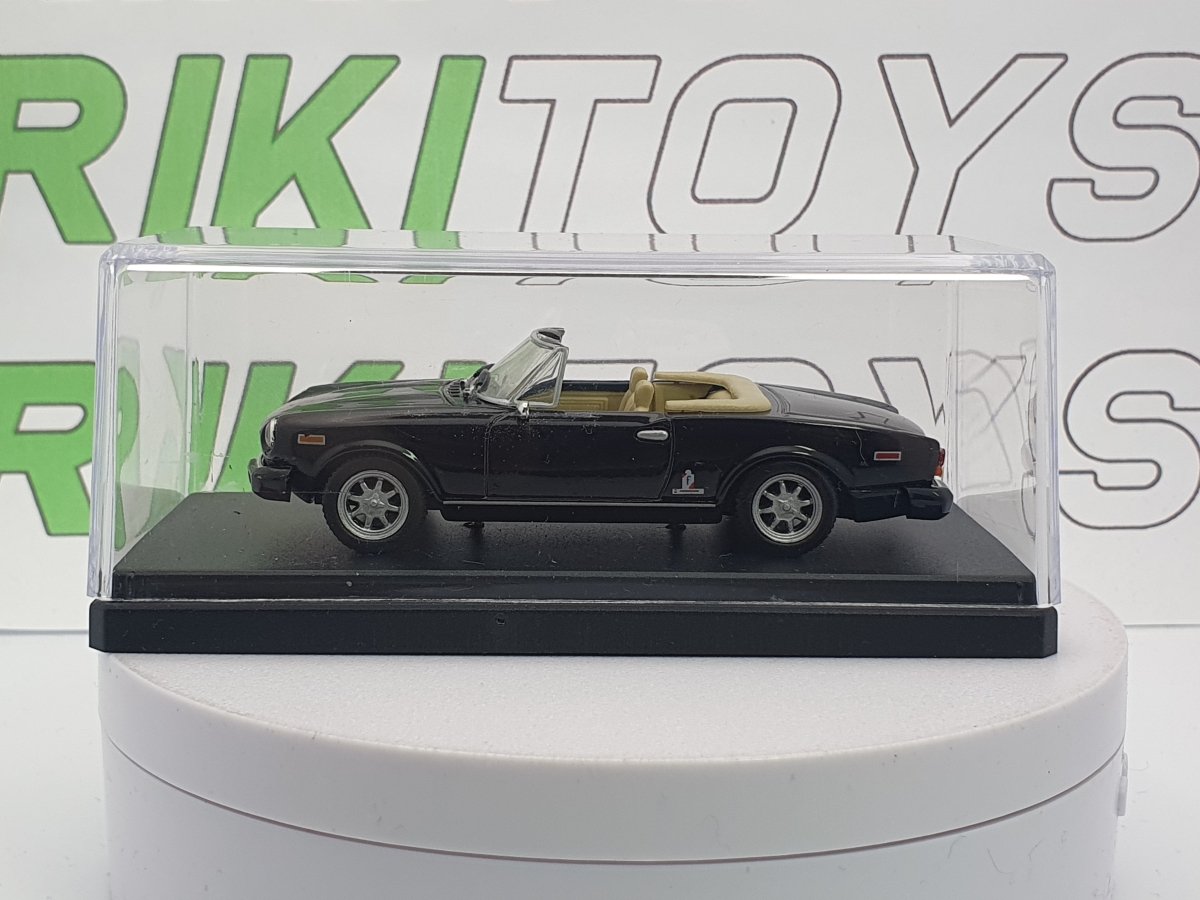 Fiat 124 Spider USA Edicola 1/43 Nero - RikiToys - Edicola