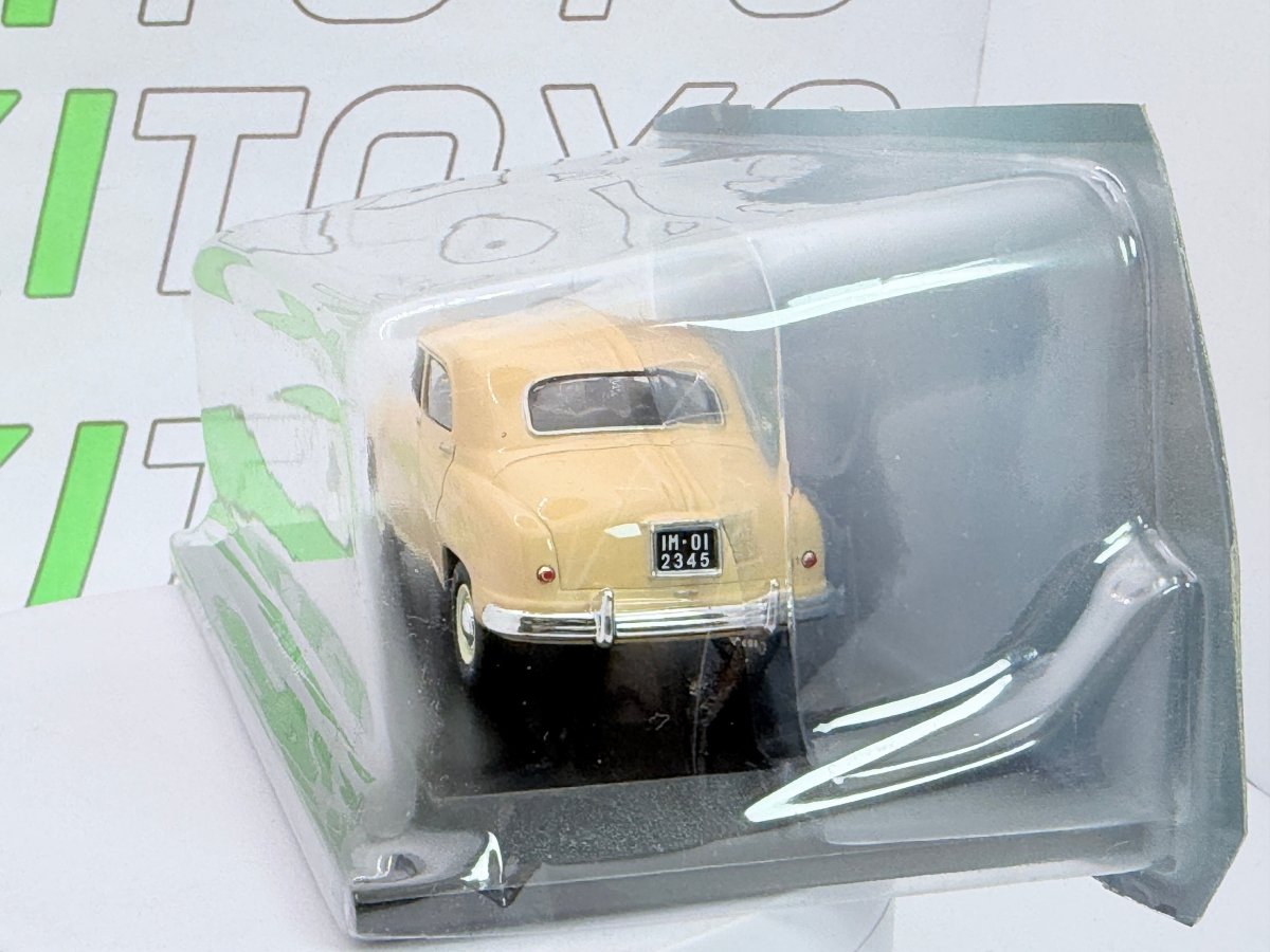 Fiat 1400 Norev 1/43 Marrone 1950 - RikiToys - Norev