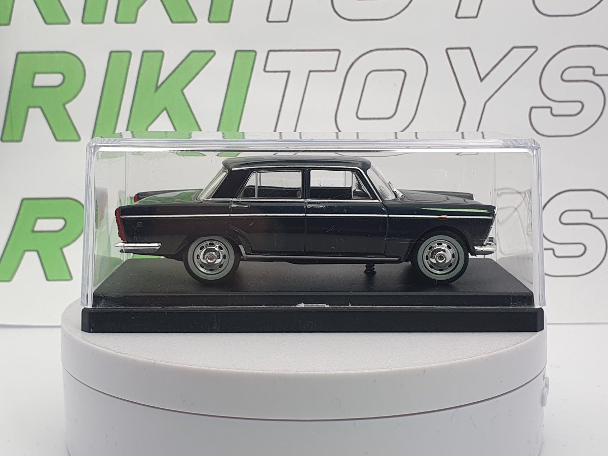 Fiat 1500 L Norev 1/43 Blu scuro - RikiToys - Norev