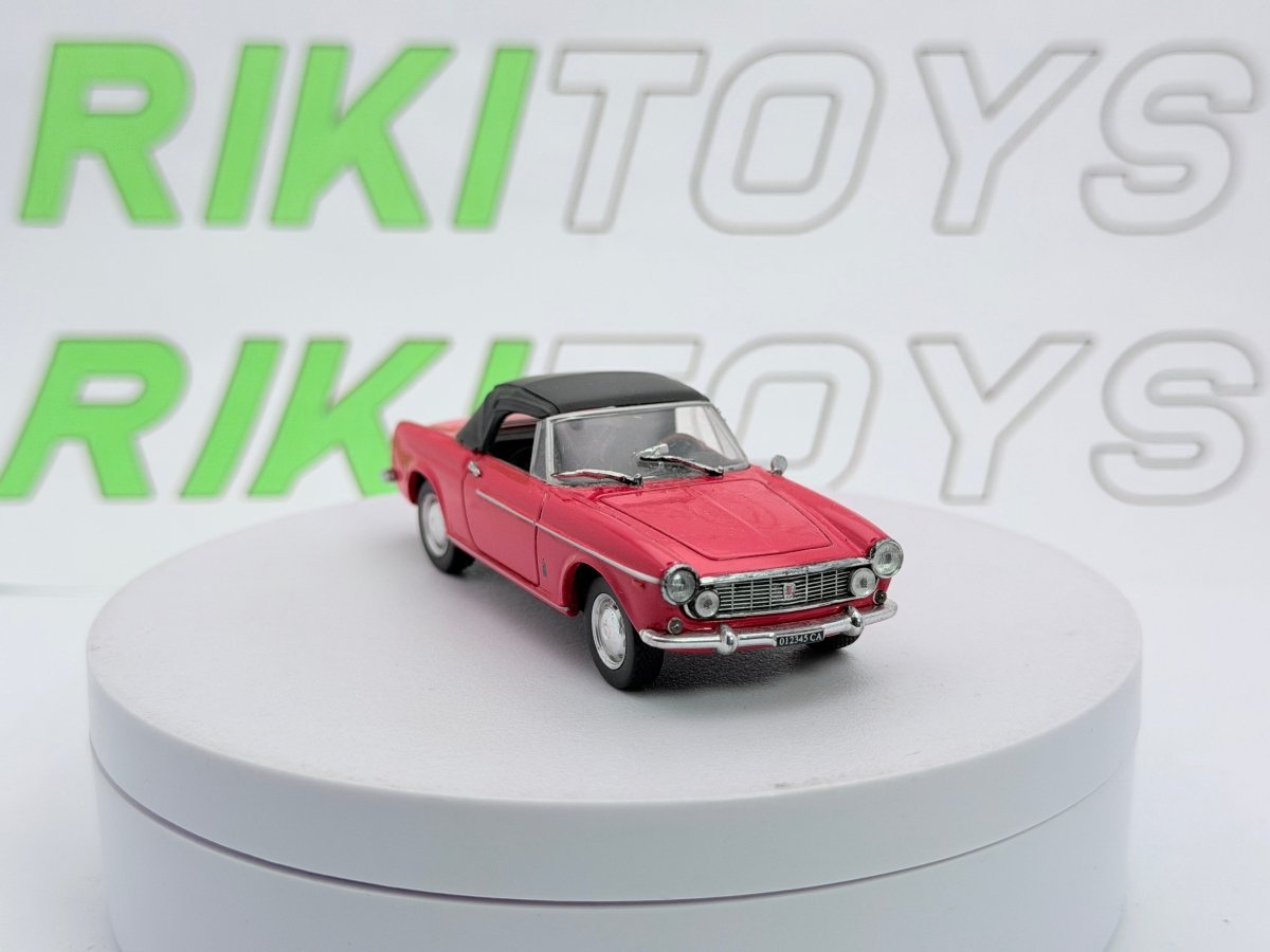 Fiat 1500 S Cabrio Norev 1/43 Rosso 1964 - RikiToys - Norev