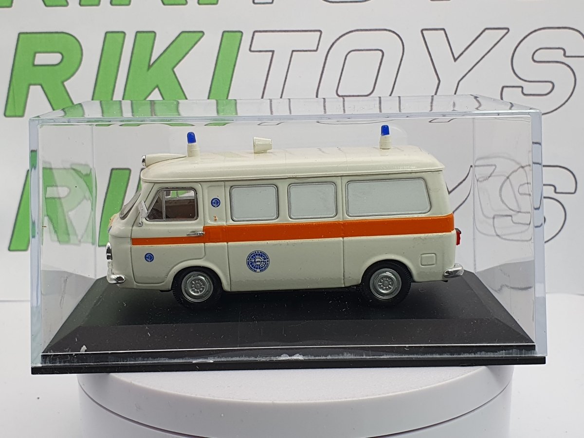 Fiat 238 Ambulanza Rio 1/43 Bianco 1967 - RikiToys - Rio#
