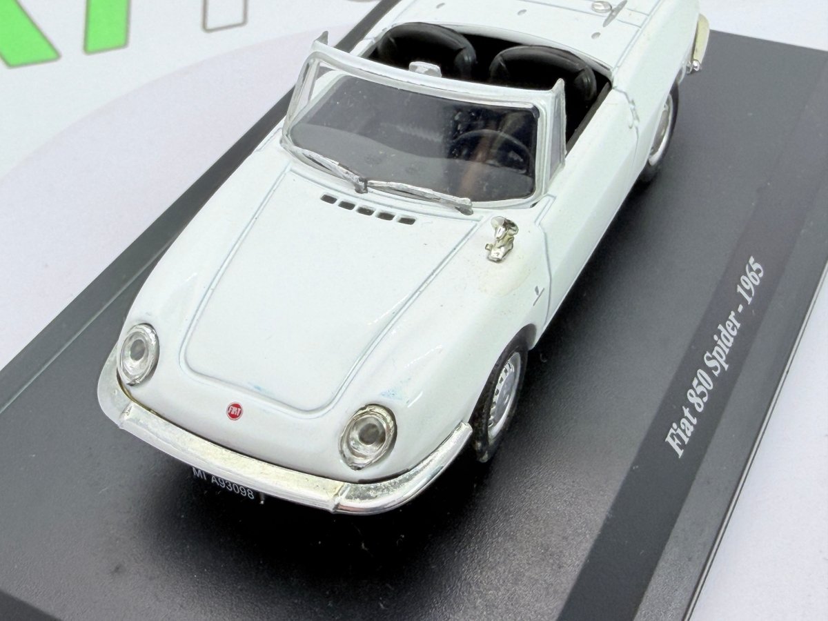 Fiat 850 Spider Norev 1/43 Bianco 1965 - RikiToys - Norev