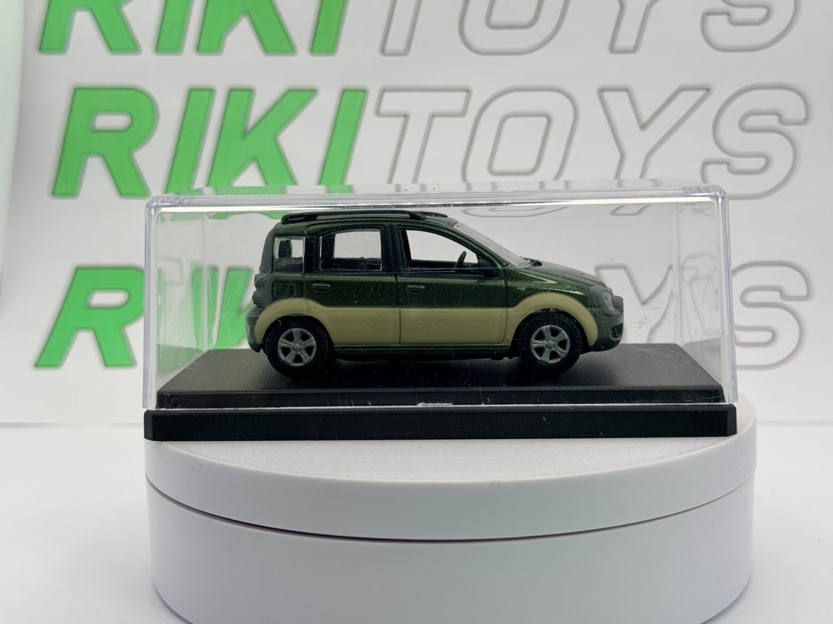 Fiat Panda 169 2a Norev 1/43 Verde 2005 - RikiToys - Norev