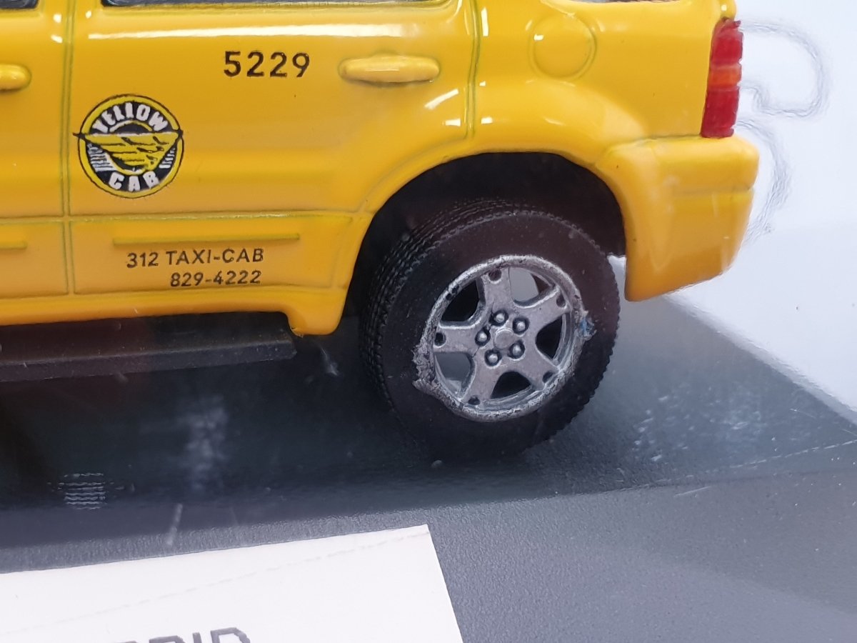 Ford Escape Taxi Hybrid Edicola 1/43 - RikiToys - Edicola#