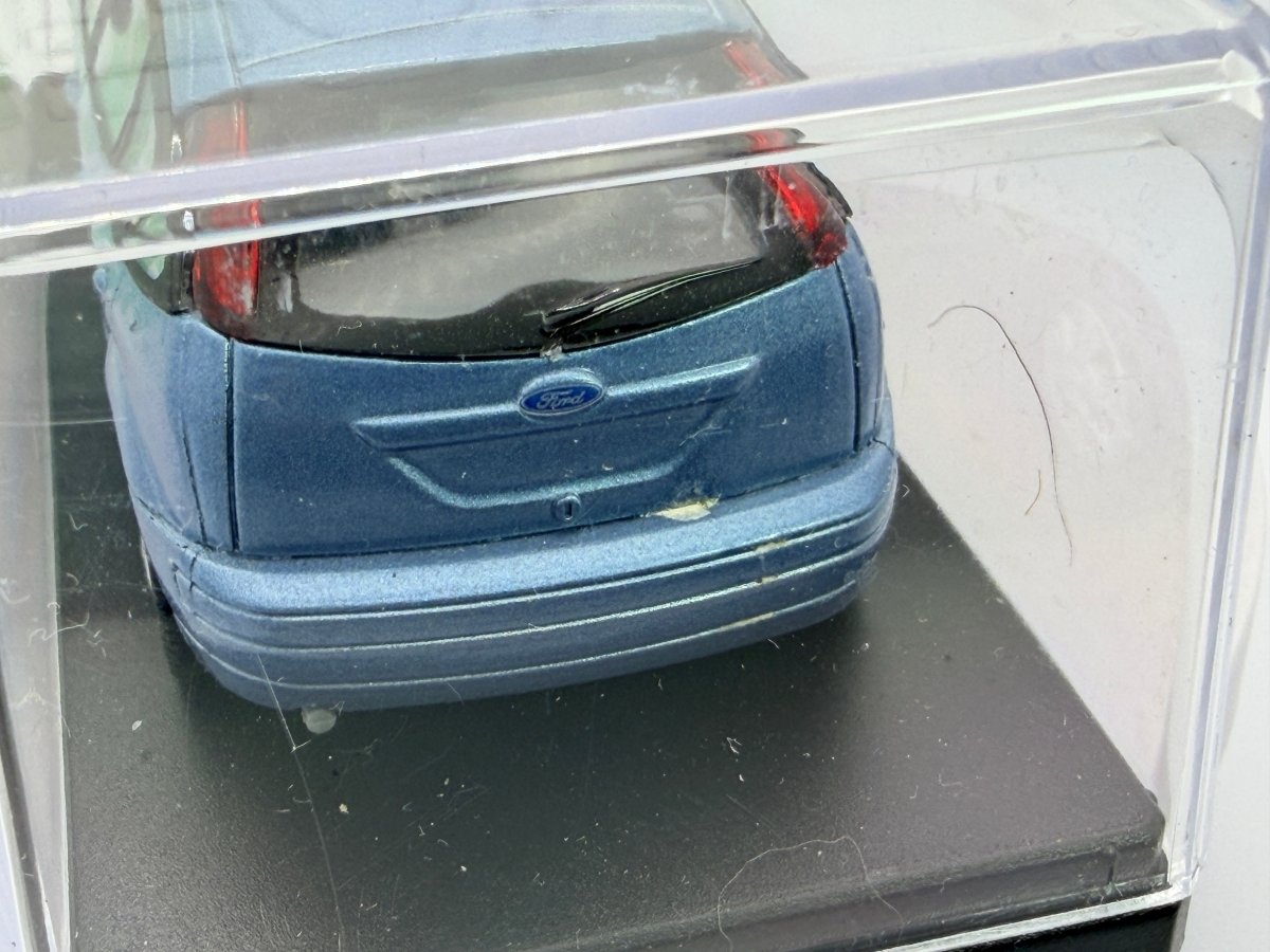 Ford Focus MK1 New Ray 1/43 Azzurro 1998 - RikiToys - New Ray