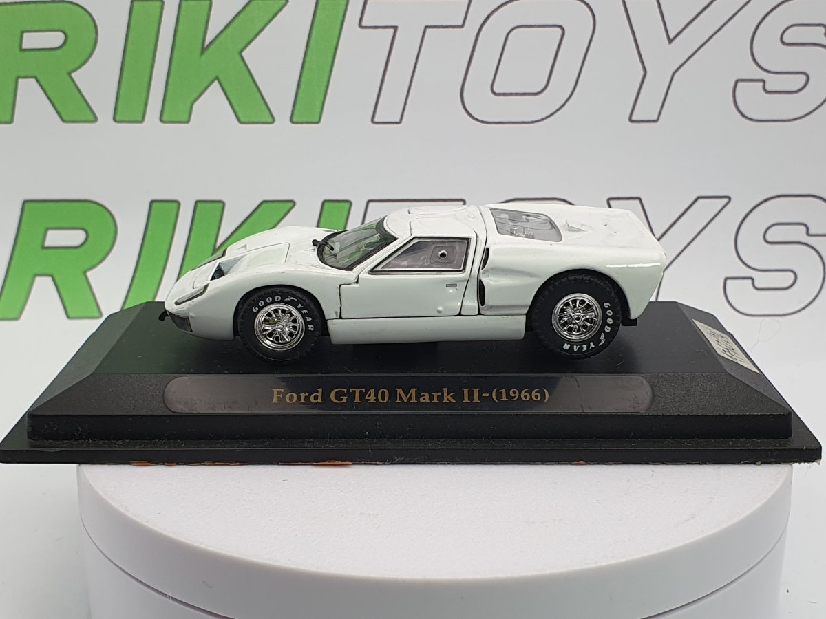 Ford GT 40 MK 2 Edicola 1/43 Bianco 1966 - RikiToys - Edicola