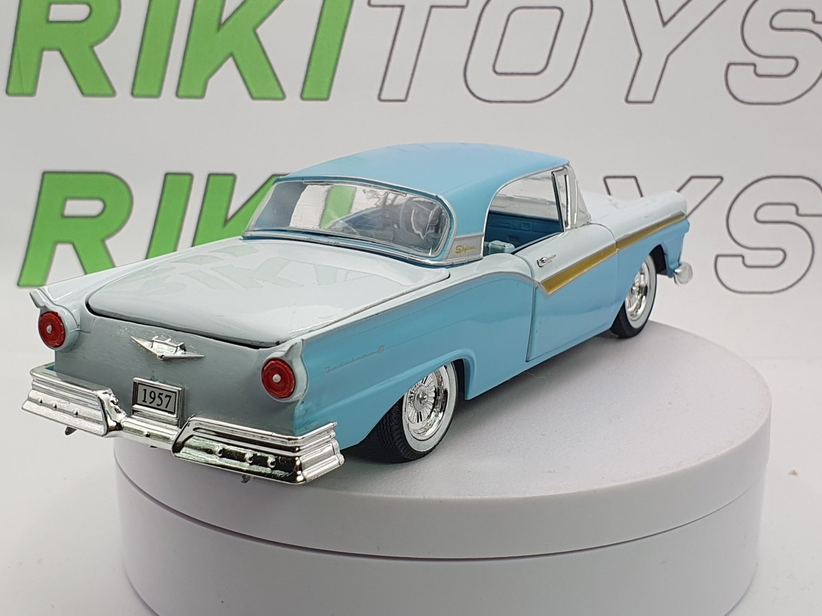 Ford Skyliner Arko 1/35 Azzurro 1957 - RikiToys - Arko