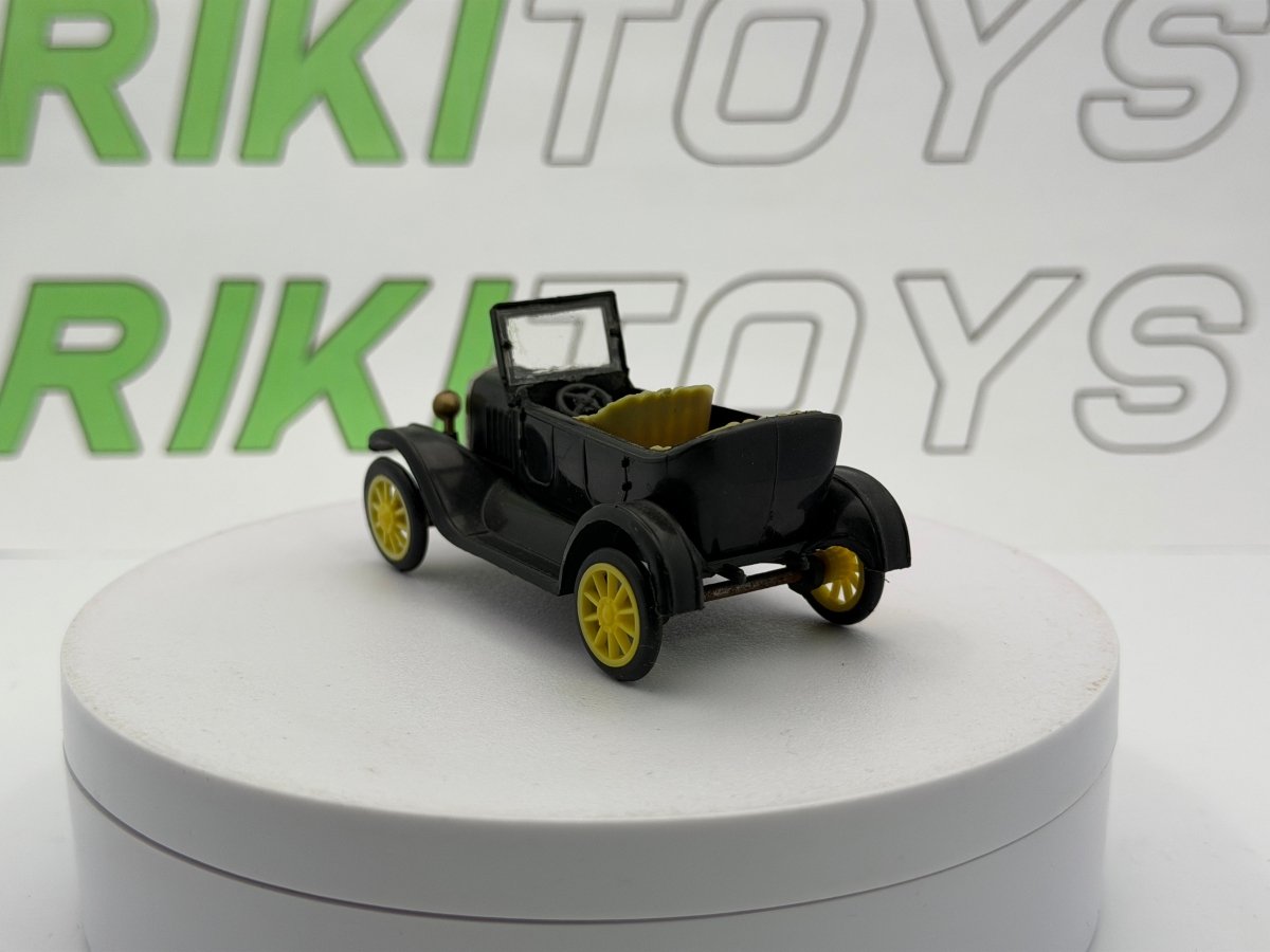 Ford T Cabriolet Politoys Plastica 1/41 Nero 1919 - RikiToys - Politoys Plastica