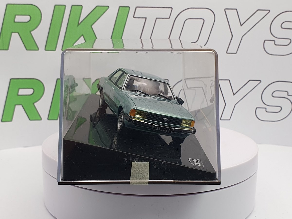Ford Taunus 1.6 GL (1981) Ixo 1/43 - RikiToys - Ixo#
