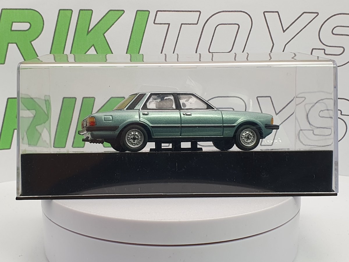 Ford Taunus 1.6 GL (1981) Ixo 1/43 - RikiToys - Ixo#