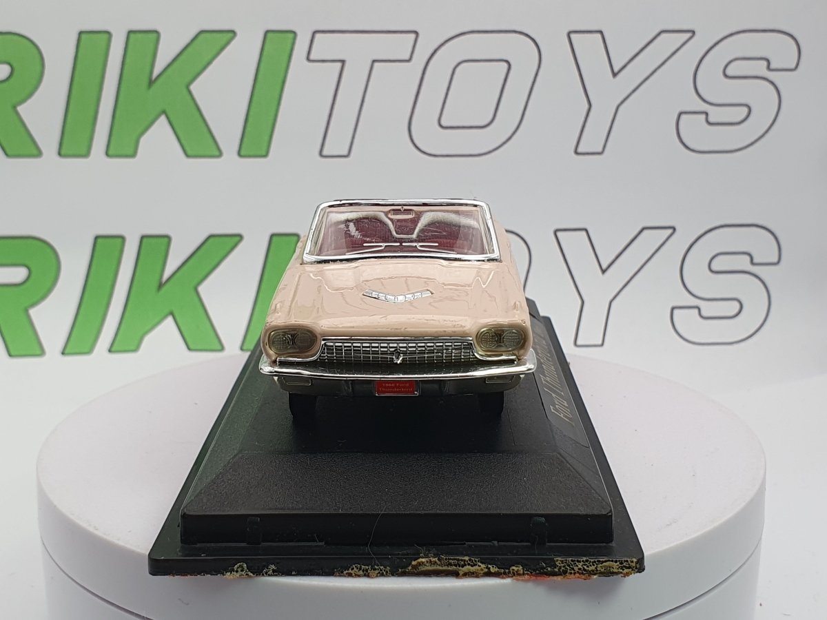 Ford Thunderbird Edicola 1/43 Rosa 1966 - RikiToys - Edicola