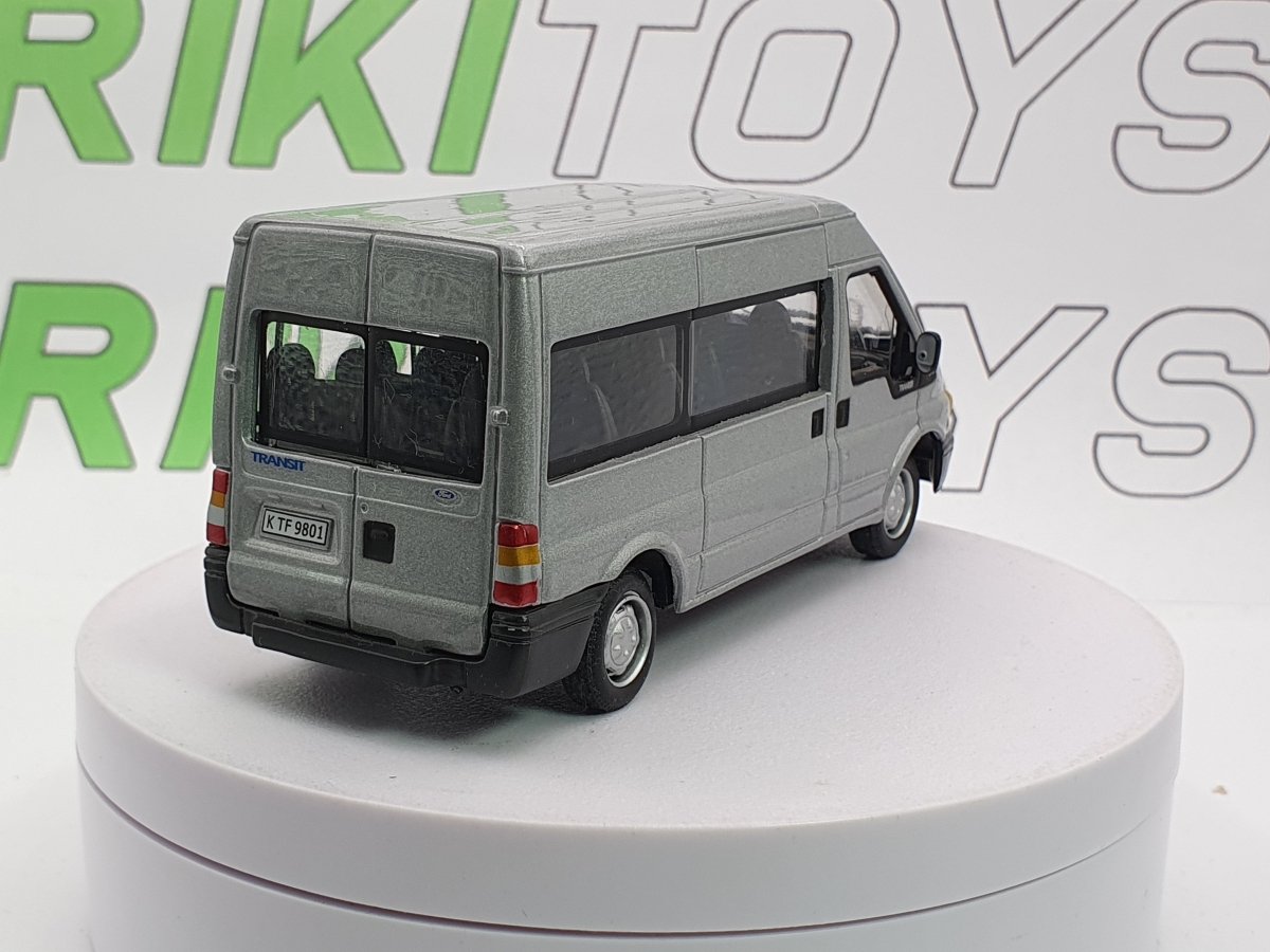 Ford Transit Bus Cararama 1/43 Argento 2000 - RikiToys - Cararama