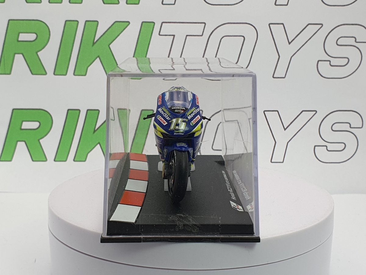 Honda RC 211 V Edicola 1/24 Blu 2004 - RikiToys - Edicola#
