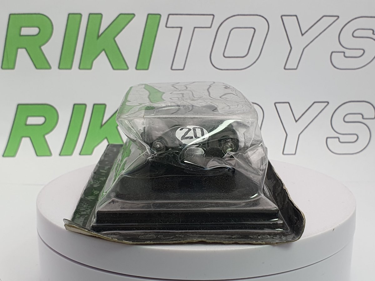 Jaguar C Type Edicola 1/43 Verde 1951 - RikiToys - Edicola