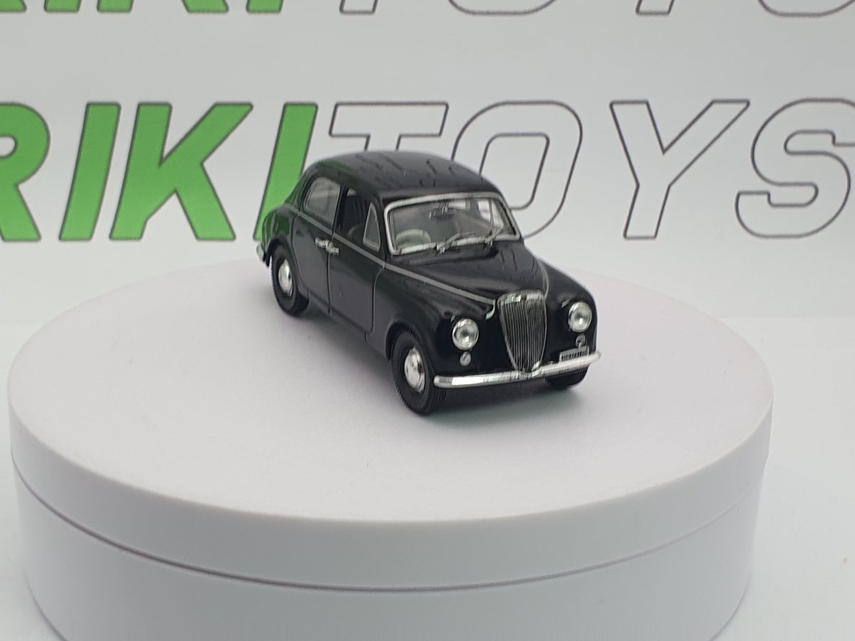 Lancia Appia 1 Norev 1/43 Nero 1953 - RikiToys - Norev