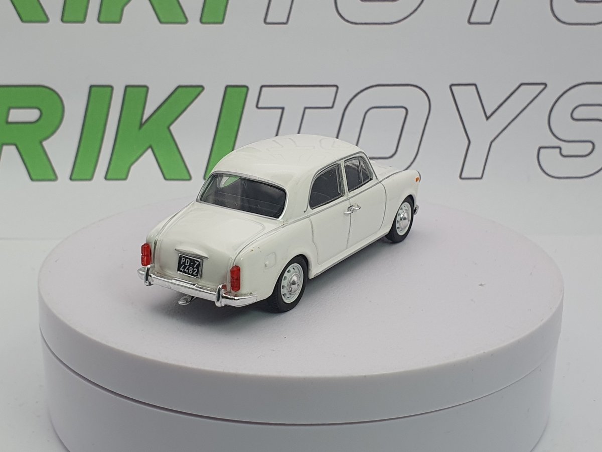 Lancia Appia 3 Norev 1/43 Bianco 1959 - RikiToys - Norev