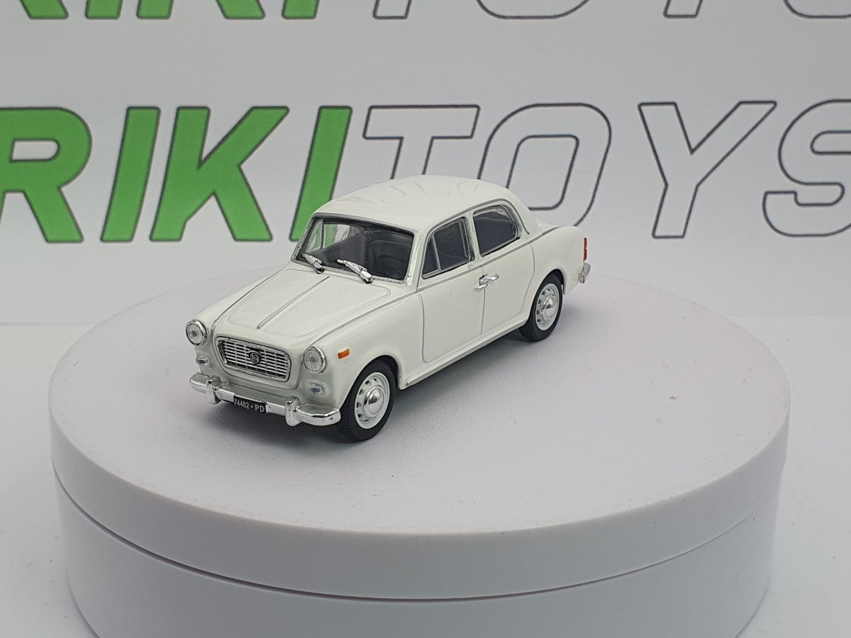 Lancia Appia 3 Norev 1/43 Bianco 1959 - RikiToys - Norev