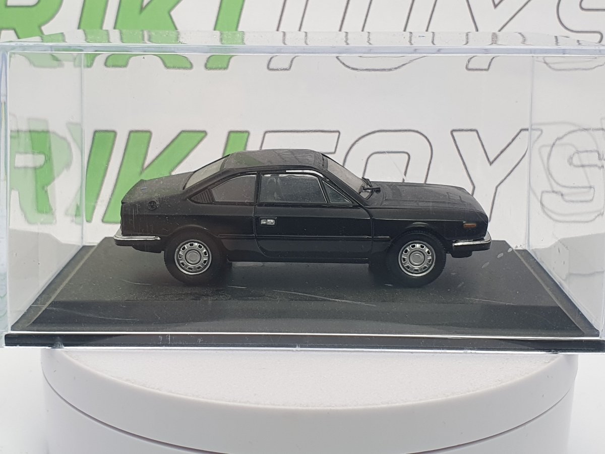 Lancia Beta Coupè Norev 1/43 Nero 1981 - RikiToys - Norev