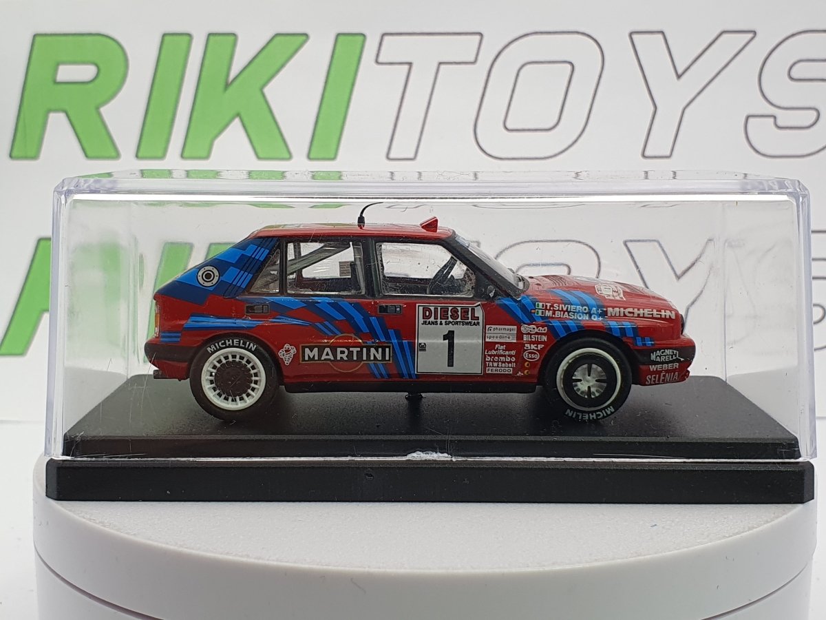 Lancia Delta 16V HF Edicola 1/43 Rosso 1990 - RikiToys - Edicola