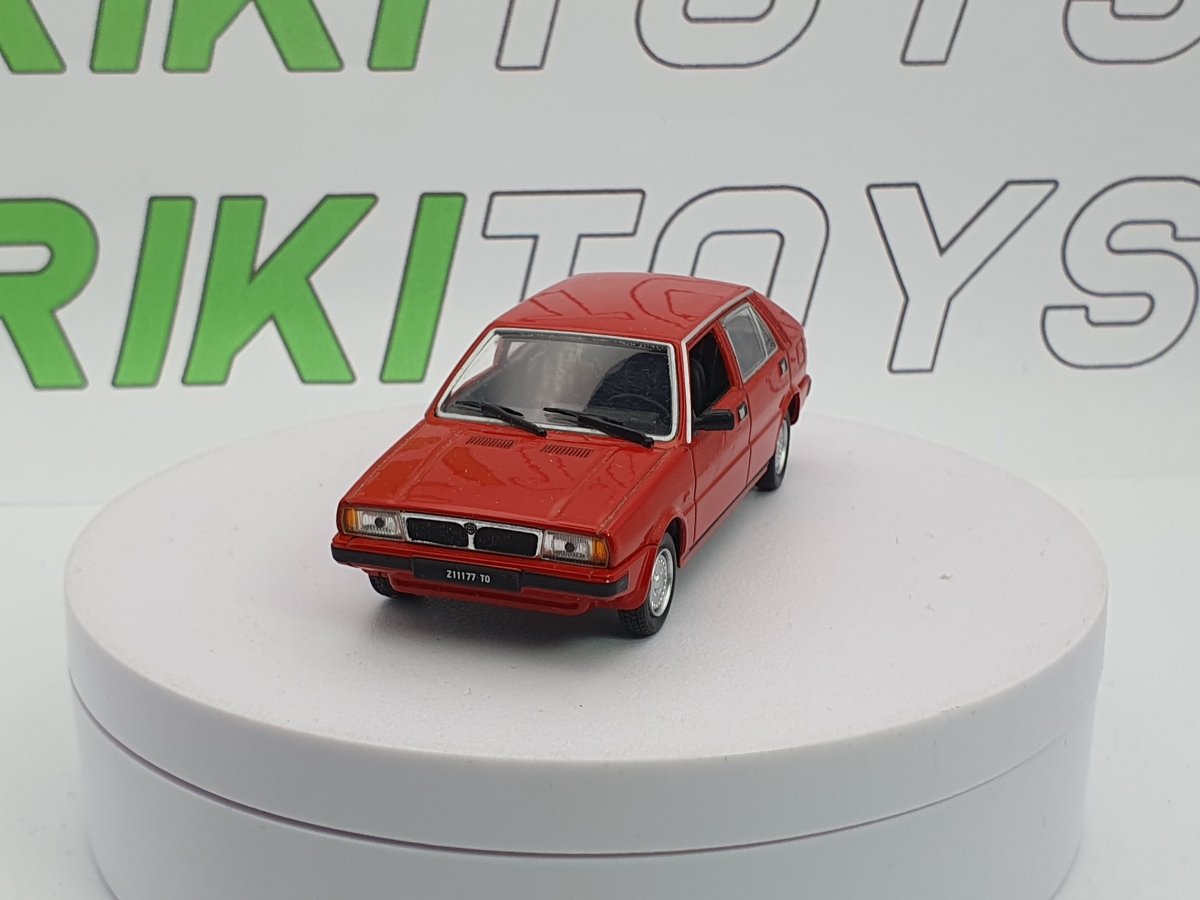Lancia Delta Norev 1/43 Rosso 1979 - RikiToys - Norev