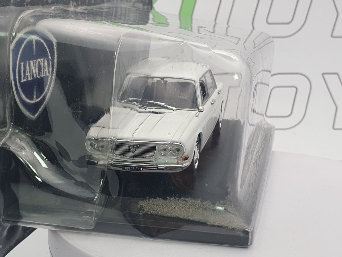 Lancia Flavia 2 serie Norev 1/43 Bianco 1967 - RikiToys - Norev