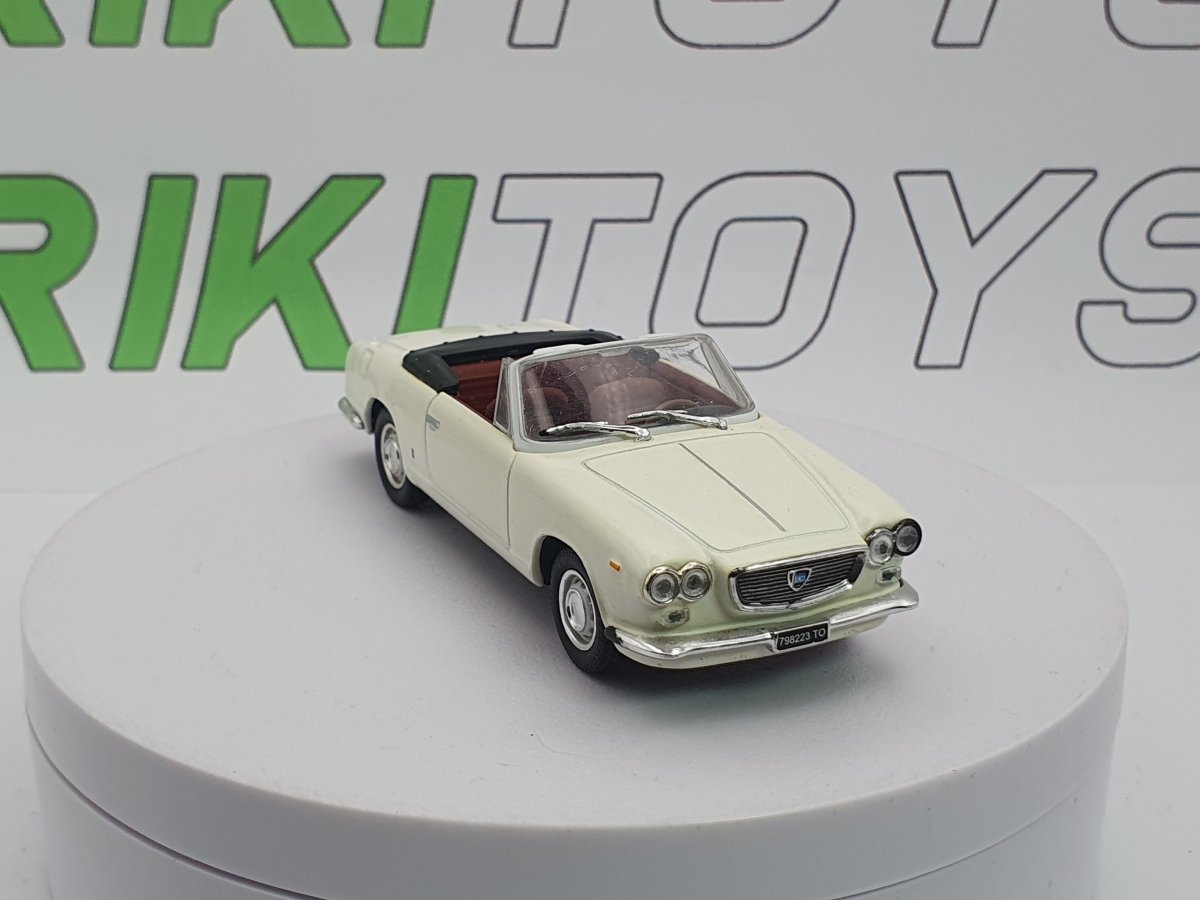 Lancia Flavia Convertibile Vignale Norev 1/43 Bianco 1962 - RikiToys - Norev