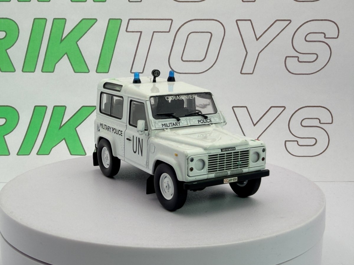 Land Rover Defender 90 Edicola 1/43 Bianco - RikiToys - Edicola