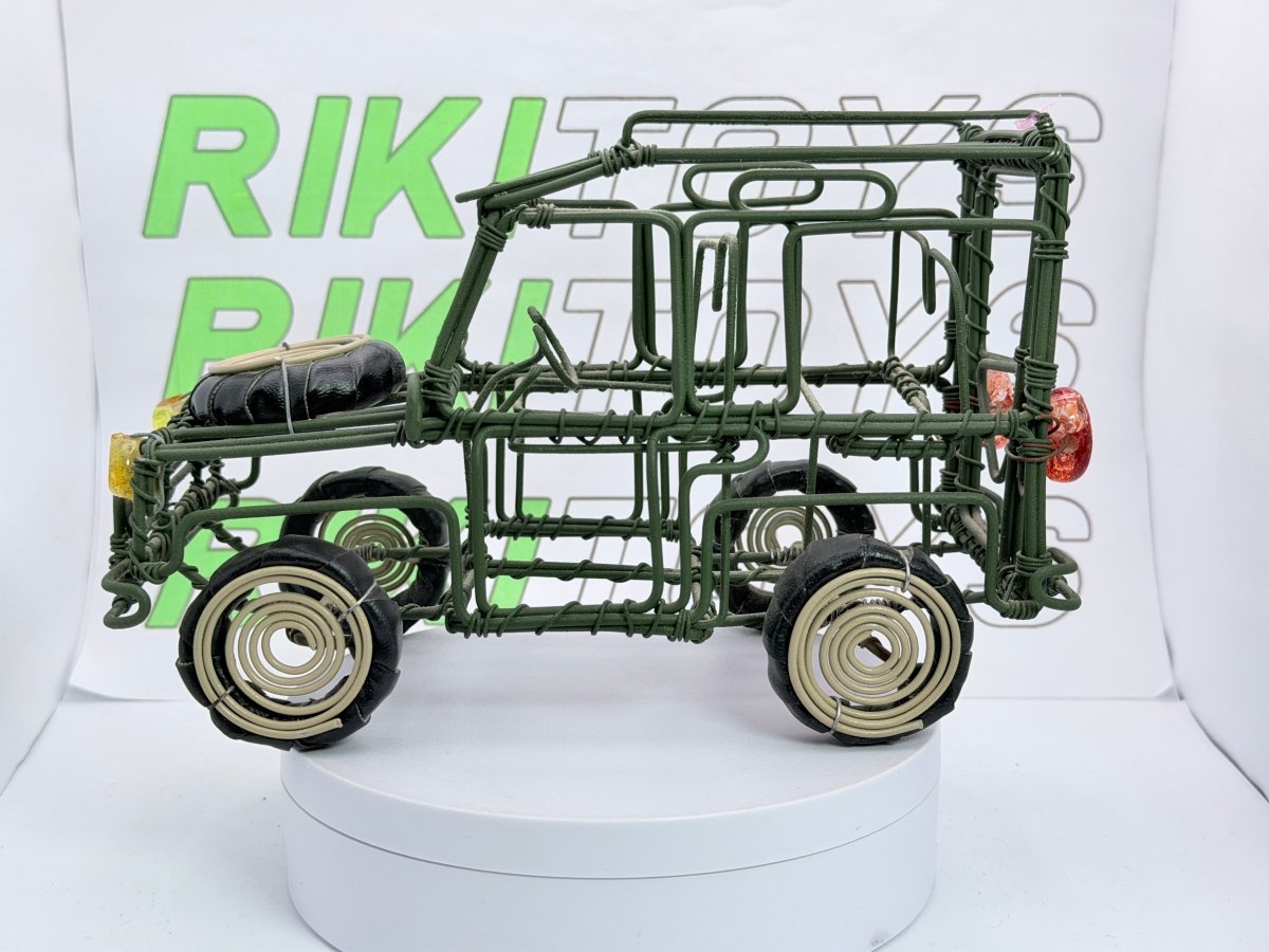 Land Rover Defender fatto artigianalmente 1/18 Verde - RikiToys - fatto artigianalmente